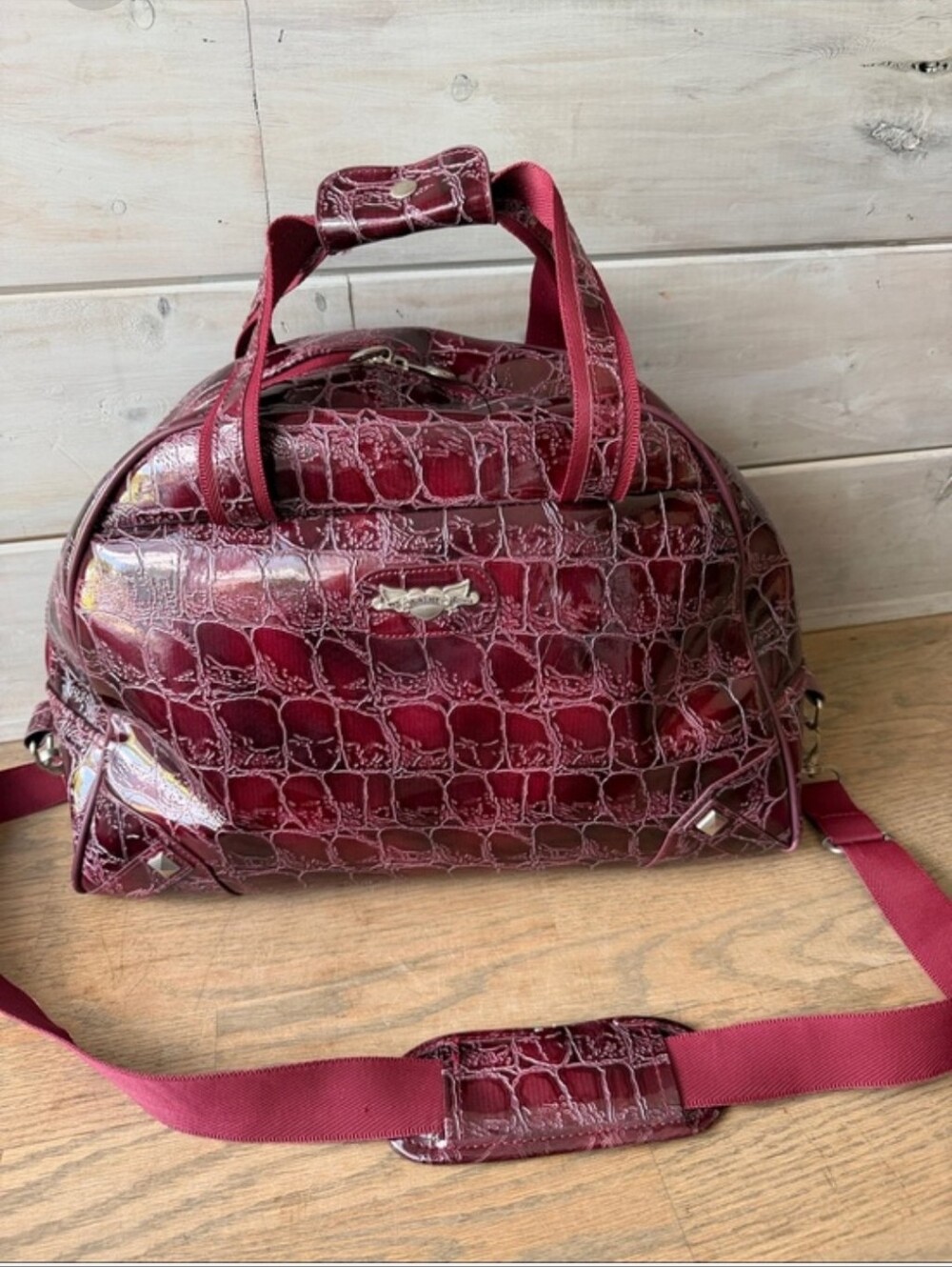 Kathy Van Zeeland Croc Weekend Bag Travel Carry-on Overnight Tote luggage